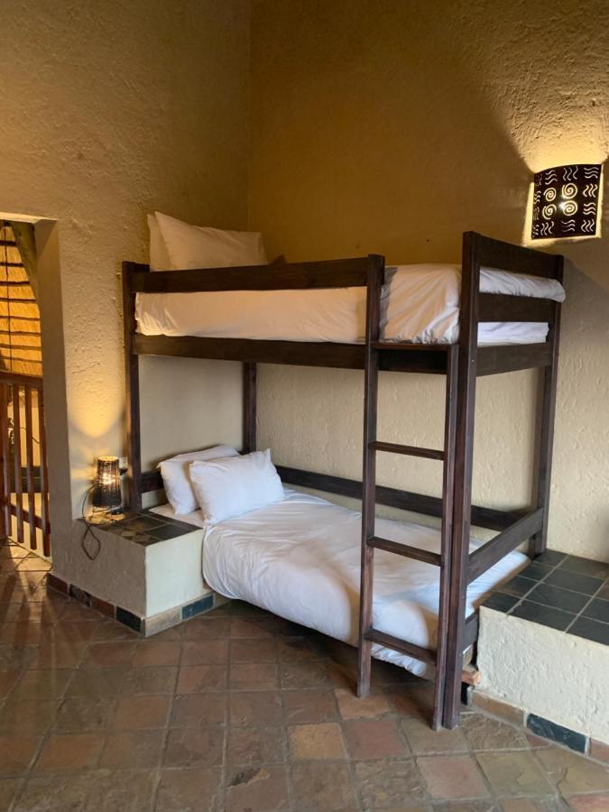 Makhato Bush Lodge 3 Bela-Bela Exteriör bild