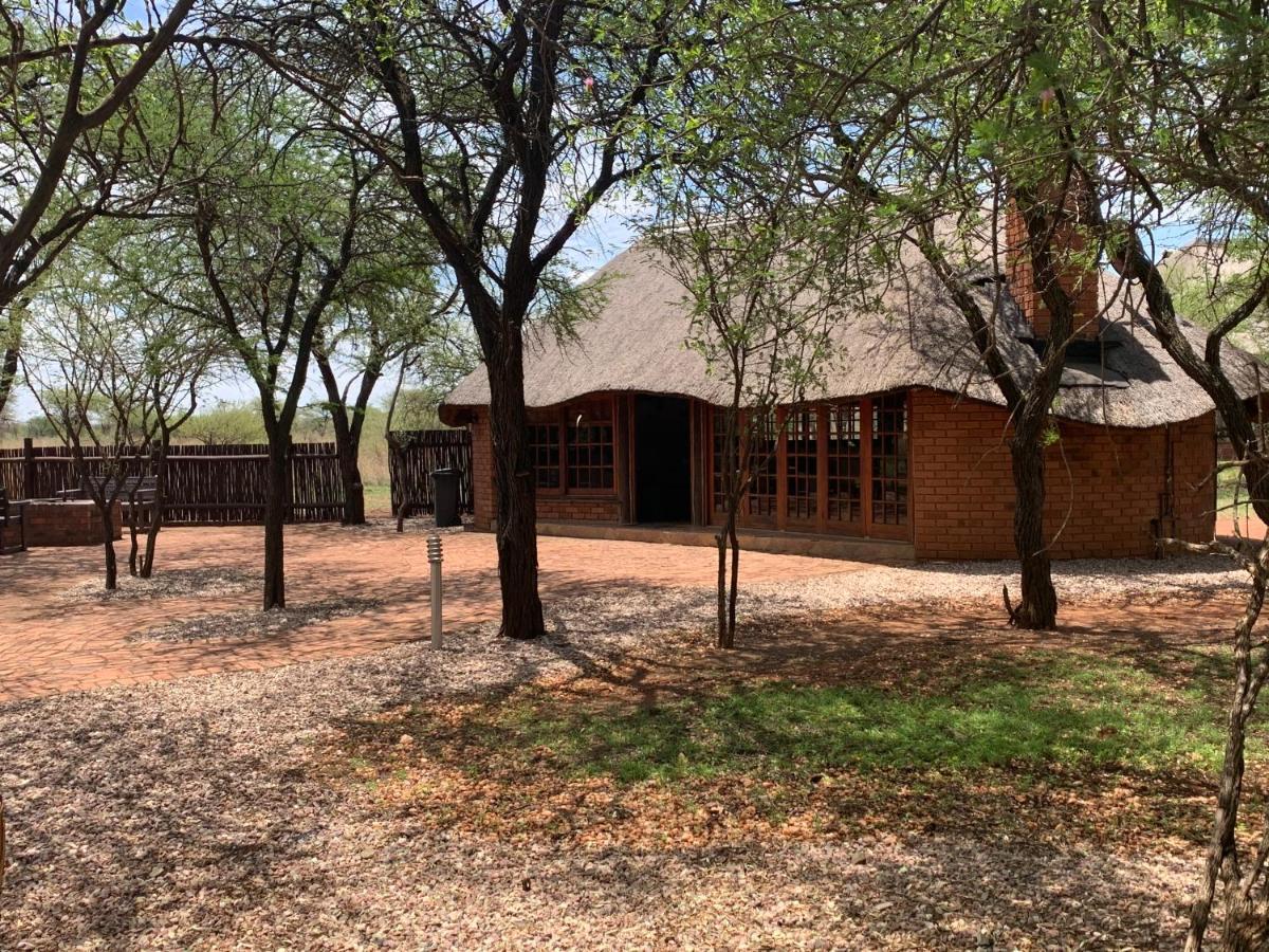 Makhato Bush Lodge 3 Bela-Bela Exteriör bild
